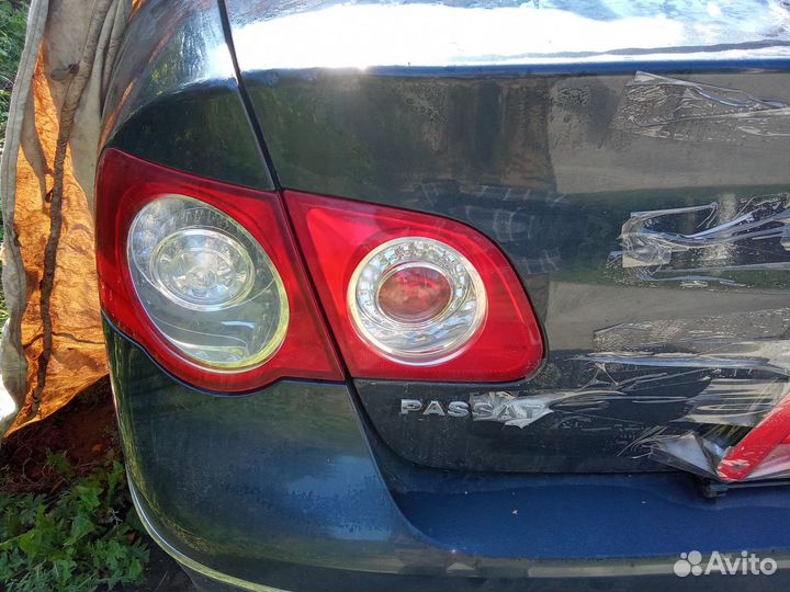 Задние фонари Фольксваген Пассат b6 седан