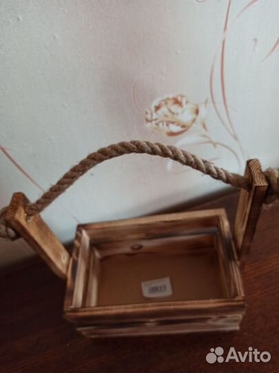 Деревянный ящик