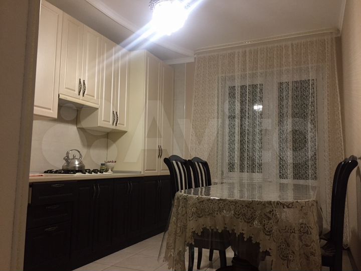 1-к. квартира, 42 м², 2/4 эт.