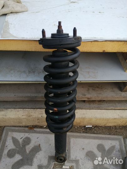 Амортизатор передний на Prado 95