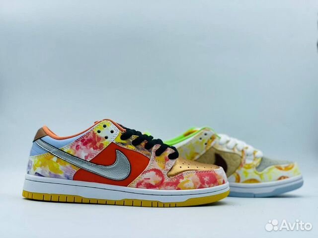 Nike SB Dunk Street Hawker