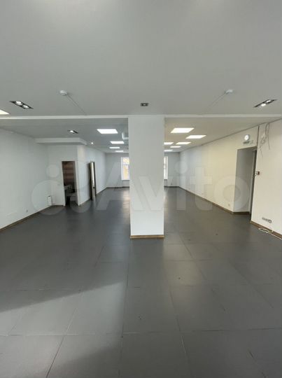 Свободного назначения, 100 м²