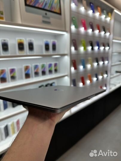 Apple MacBook Pro 13 (2019),8/128, Silver