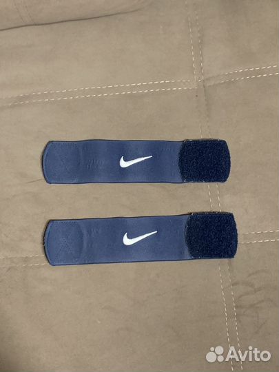 Держатели для щитков