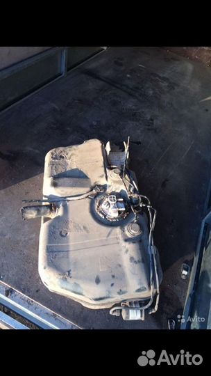 Бензобак на калину пластмассовый