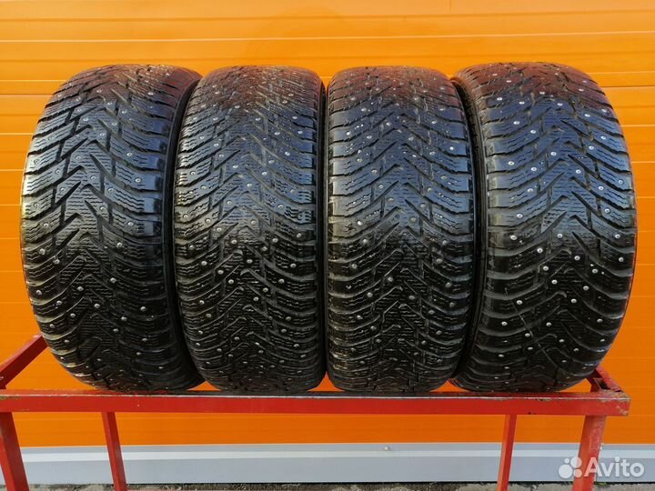 Nokian Tyres Hakkapeliitta 8 235/55 R17 109Q