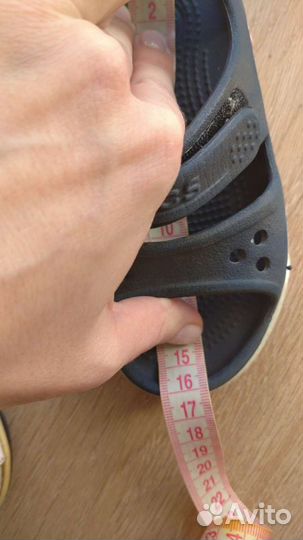 Сандали crocs c8