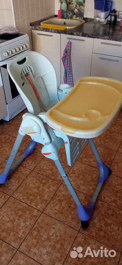 Детский стульчик для кормления chicco