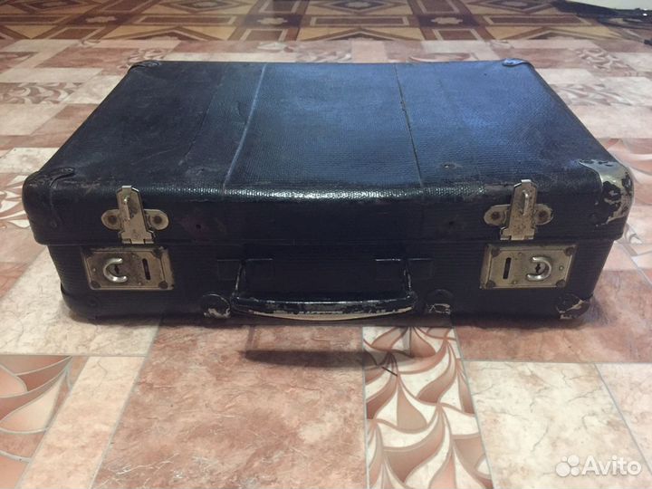 Чемоданы СССР ретро