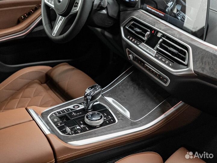 BMW X5 3.0 AT, 2023