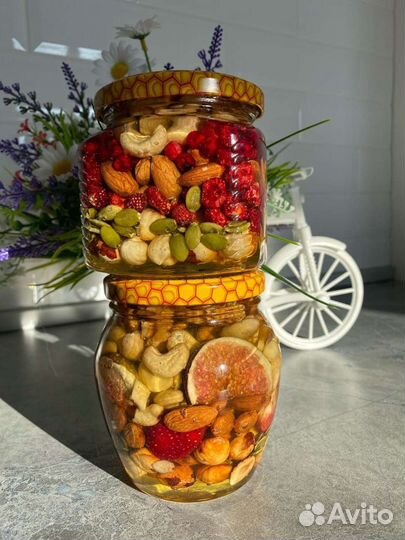 Орехи с мёдом и инжиром