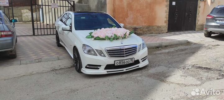 Прокат автомобили на свадьбу