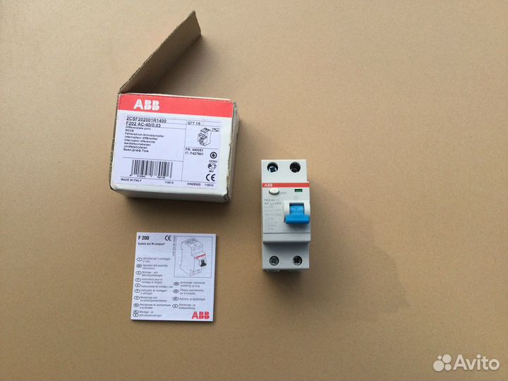 Устройство защитного отключения F202 AC-25/0,03
