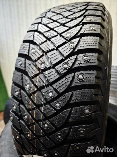 Goodyear UltraGrip Arctic 2 SUV 235/50 R19 103T