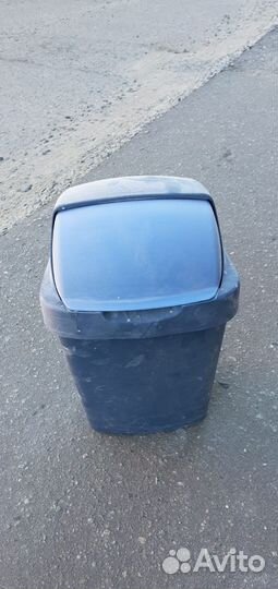 Мусорное ведро