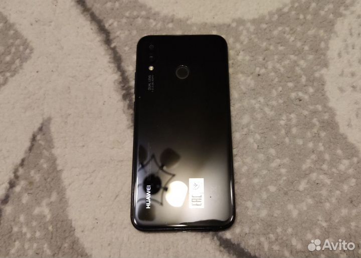 HUAWEI P20 Lite, 4/64 ГБ