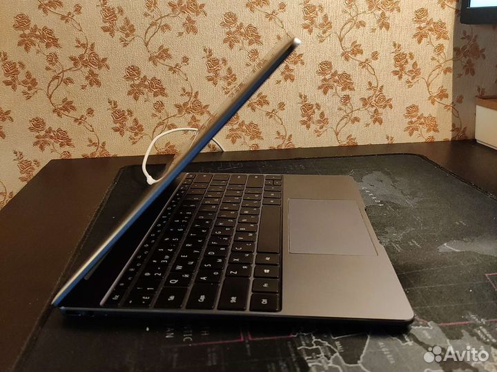 Huawei matebook 13 amd ryzen 5 16/512ггб