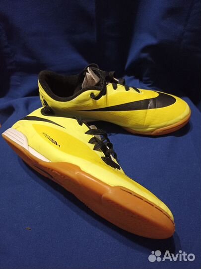 Футзалки nike hypervenom