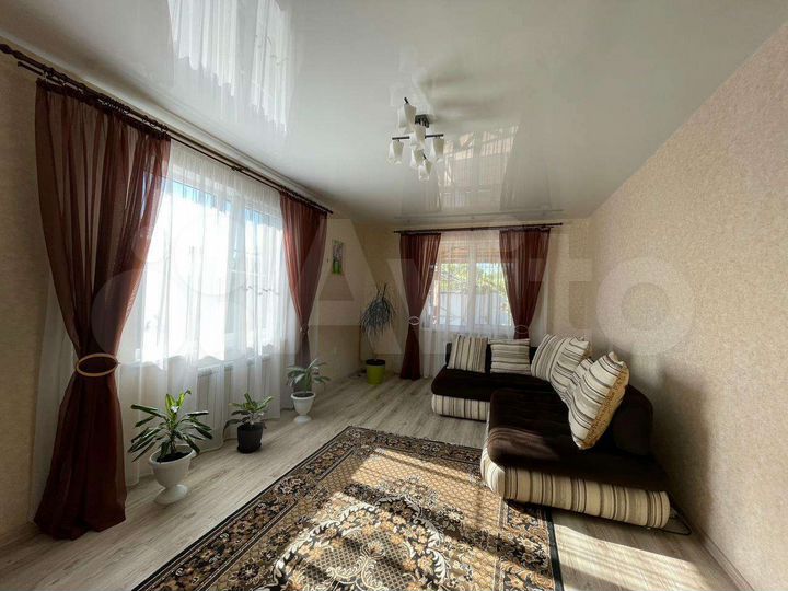 Дом 142,3 м² на участке 4 сот.