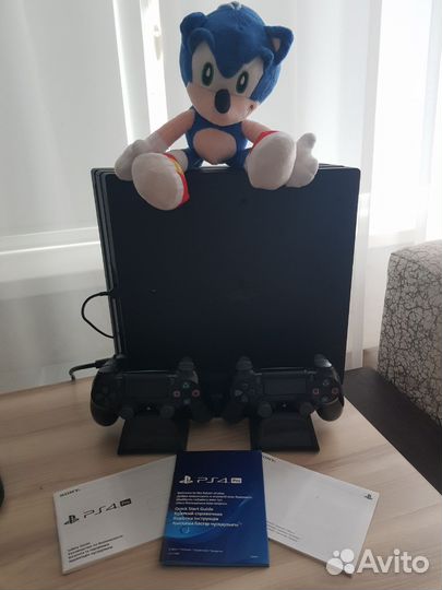 Sony playstation 4 PS4 pro 1tb