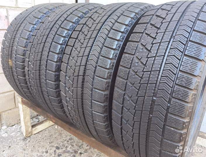 Bridgestone Blizzak VRX 225/50 R17 94Q