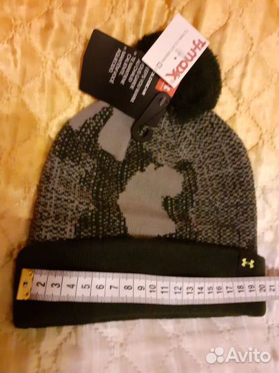 Шапка Under Armour (Андер Армор), новая, 4-6лет