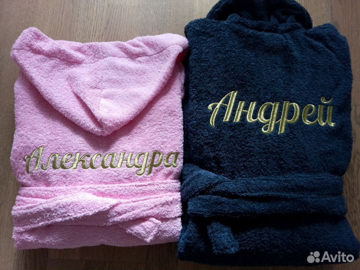 Машинная вышивка на махровых халатах, полотенцах