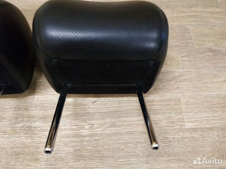 Подголовник переднего сиденья Jaguar S-Type