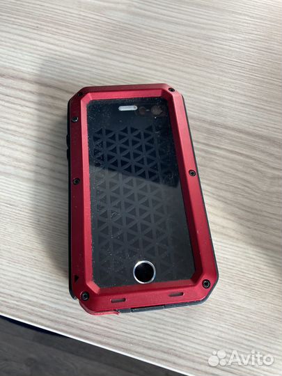 Чехол на iPhone 5 5s se