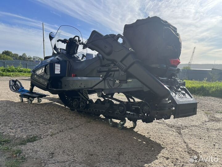 BRP lynx 69 yeti army 800 e-tec