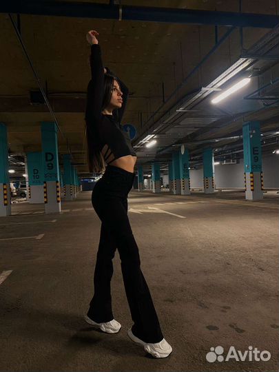 Одежда женская