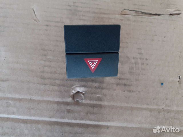 Кнопка аварийной сигнализации Опель Мерива A