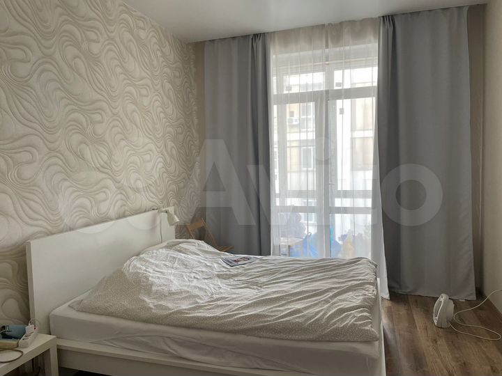 2-к. квартира, 57 м², 2/4 эт.