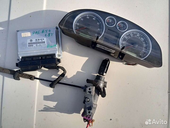 Блок управления двигателем Volkswagen 1.8 Т