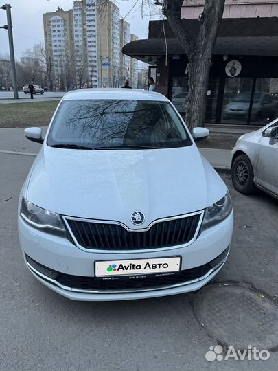 Skoda Rapid 1.6 AT, 2018, 82 000 км