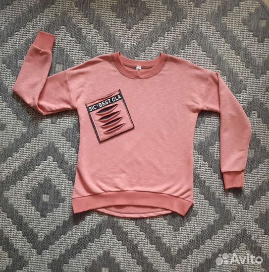 Спортивный костюм женский