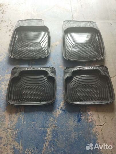 Коврики автомобильные, универсальные