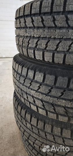 Toyo Observe GSi-5 235/65 R17