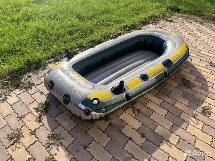 Надувная лодка intex seahawk 300