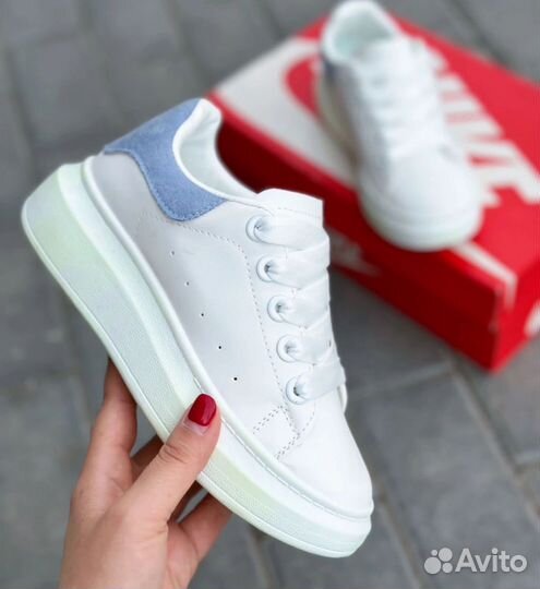 Кеды белые