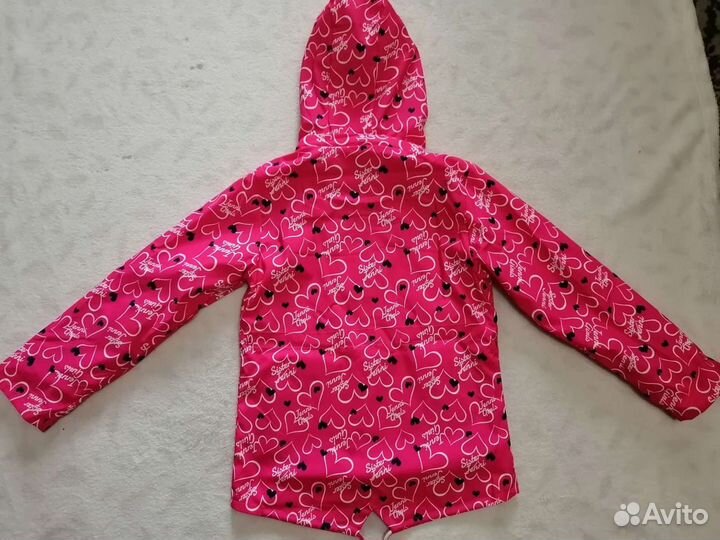 Ветровка для девочки