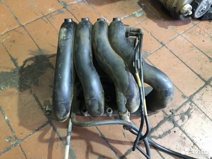 Коллектор впускной Renault Clio