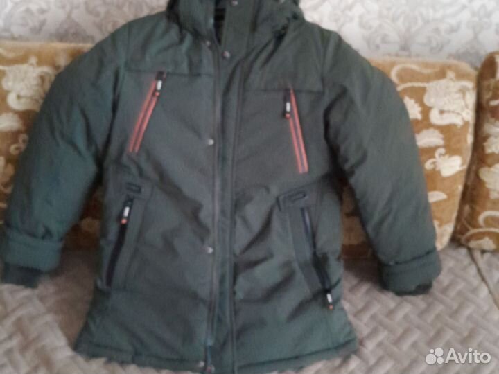Пуховик новый,для подростка