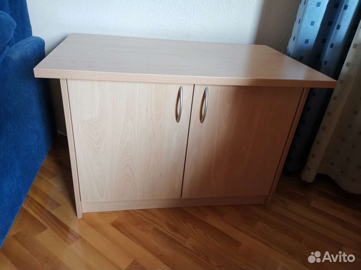 Стол офисный компьютерный