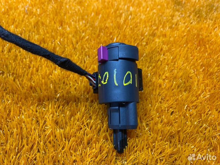 Датчик тормоза(лягушка) Audi A6 C6/4F ccea 2010