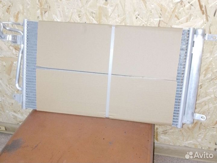 Радиатор кондиционера volkswagen polo Rapid