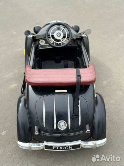 Детский электромобиль с пультом управления Horch