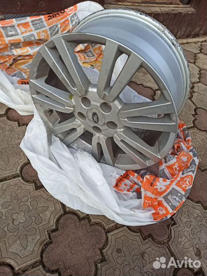 Диски Дискавери r19