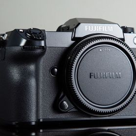 Fujifilm GFX 50S II Body новый