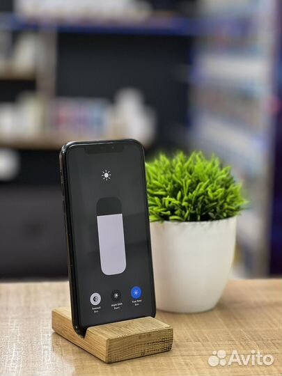 iPhone Xr, 128 ГБ